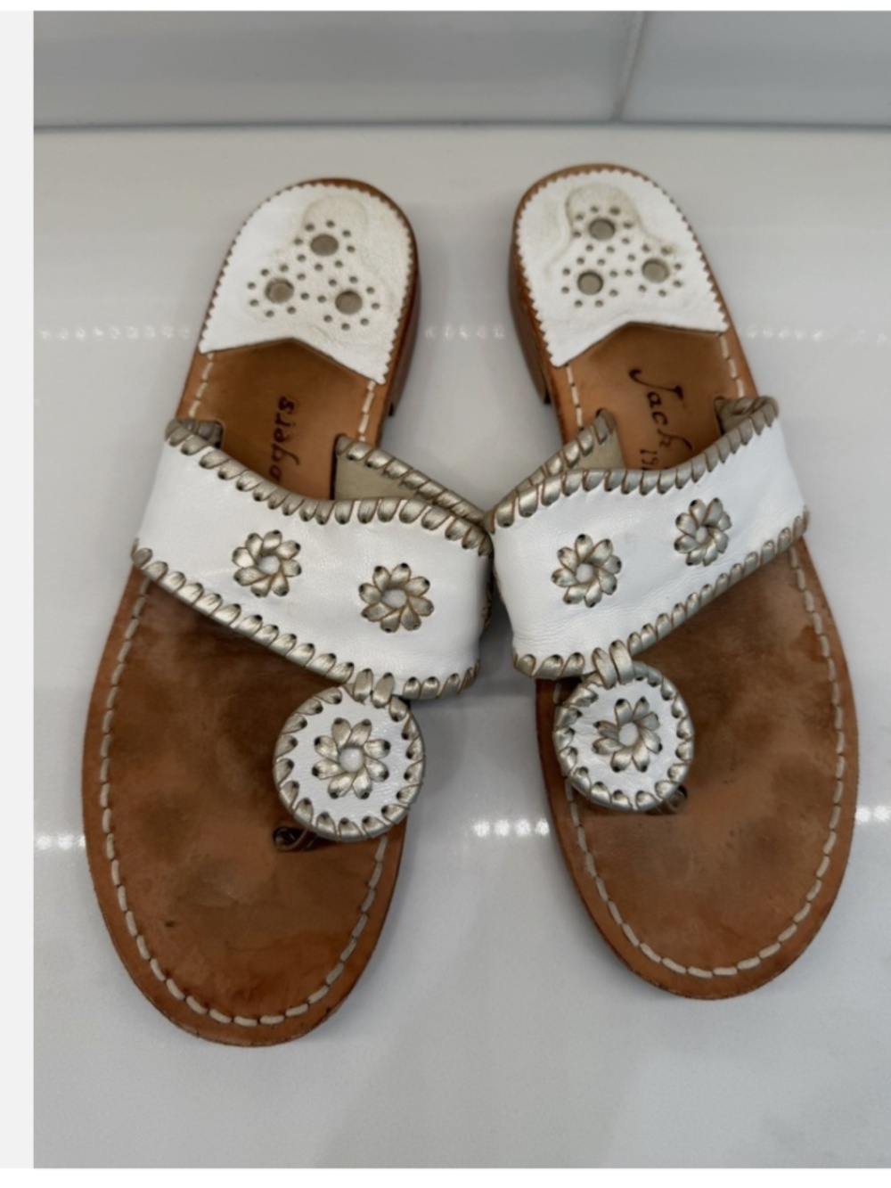 Jack Rogers Women’s Thong Sandals Slip On Leather White/Gold 8 M